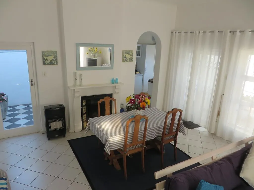 Plumbago Villa Simonʼs Town